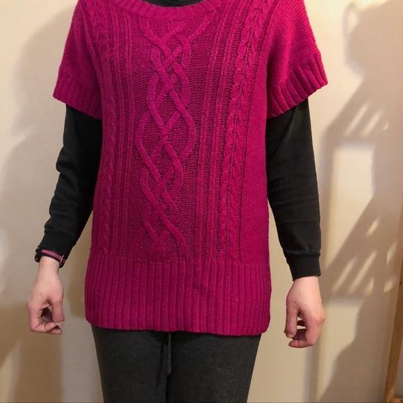 Adorable Old Navy Pink Short Sleeve Sweater Size L - Picture 6 of 12